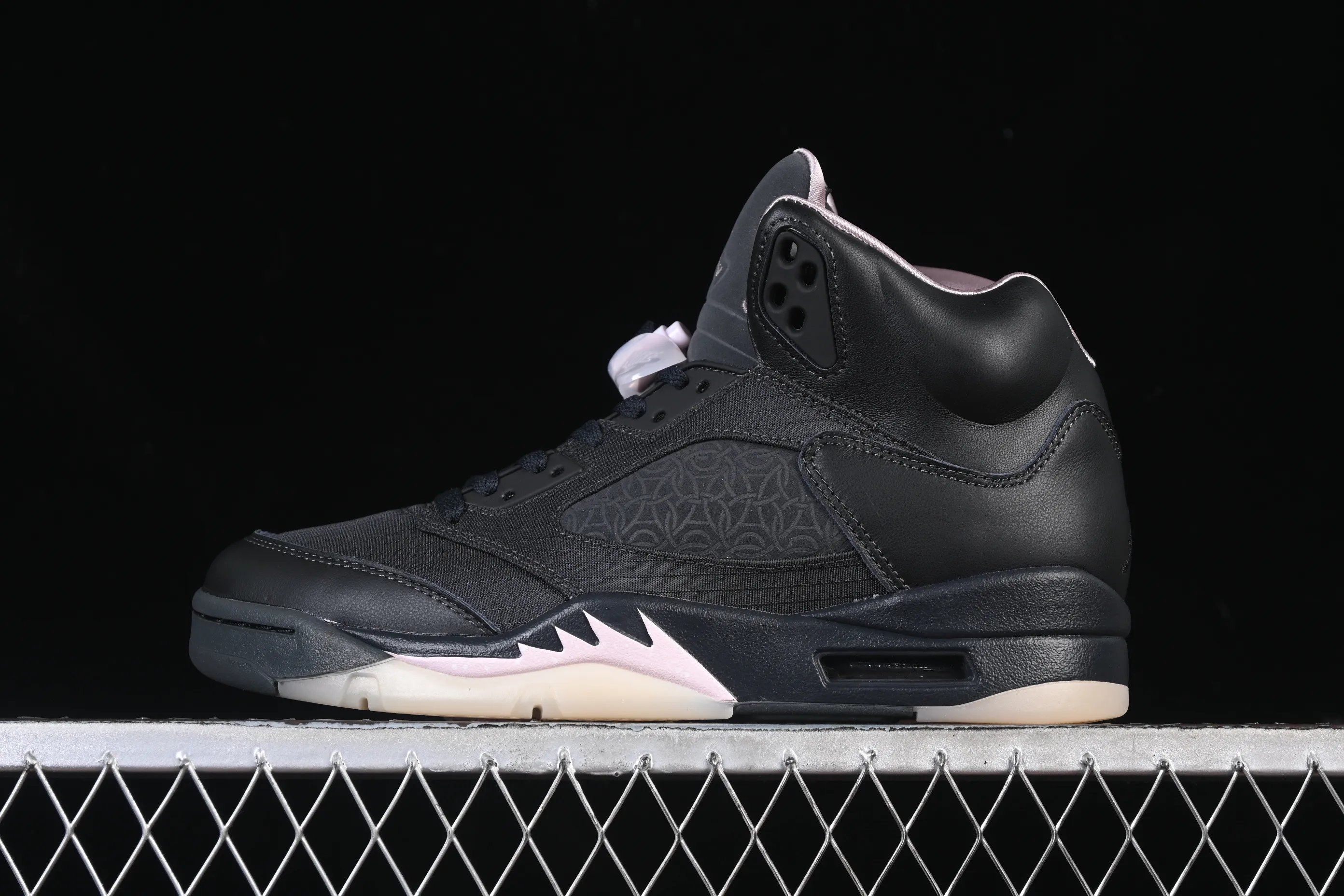 All categories Air Jordan Jordan series basketball shoes Air Jordan 5 OG version PSG x Air Jordan 5 Retro "Off Noir" AJ5 Joe 5 joint model Paris Saint-Germain HQ3004-001